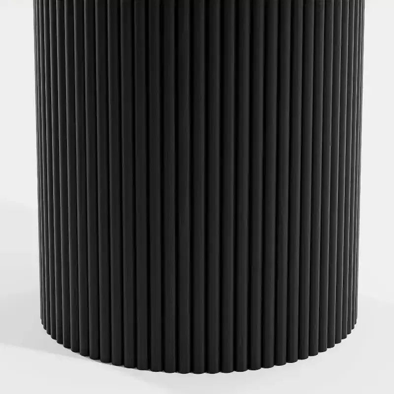 Tavolo da pranzo rotondo da 46" in legno massello di rovere con gambe a piedistallo in rattan intrecciato, 4 posti, nero