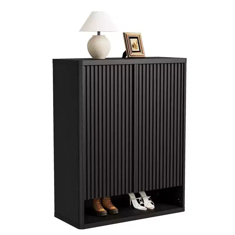 Moderna Scarpiera in Legno da 80 cm con Ripiani Regolabili, Anta Scanalata, Grande Organizzatore di Scarpe per Ingresso, Contiene 25-30 Paia, per Corridoio o Soggiorno